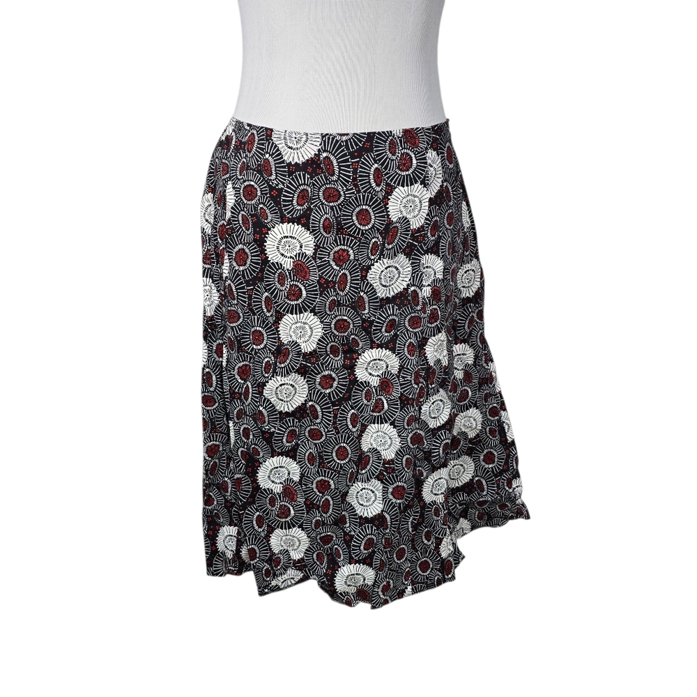 Elementz Size Large Black White And Red Floral Flowy Skirt